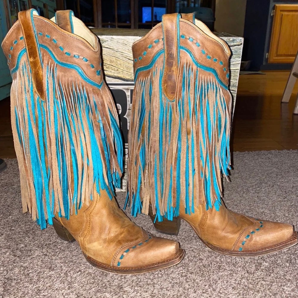 Vintage corral boots with fringe size 7.5